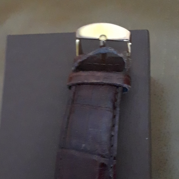 Adee Kaye watch - Picture 3 of 6